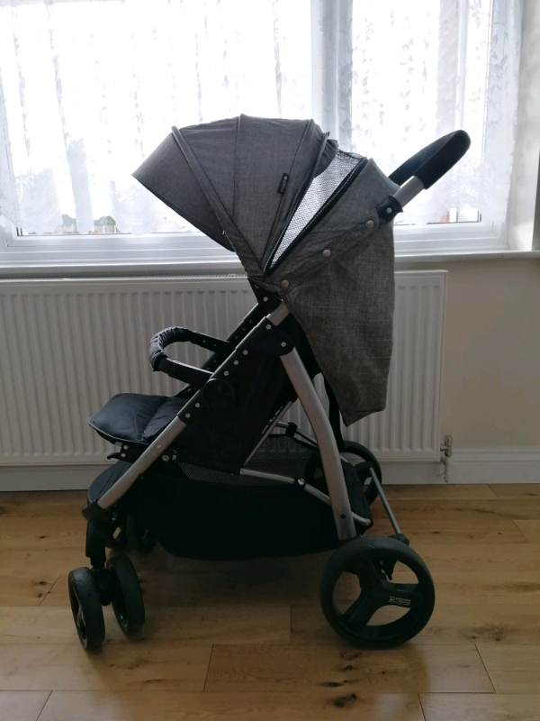 cuggl hawthorn 4 wheel pushchair folded